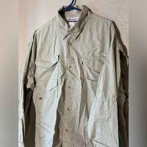 Columbia Performance  XL Khaki Long Sleeve PFG